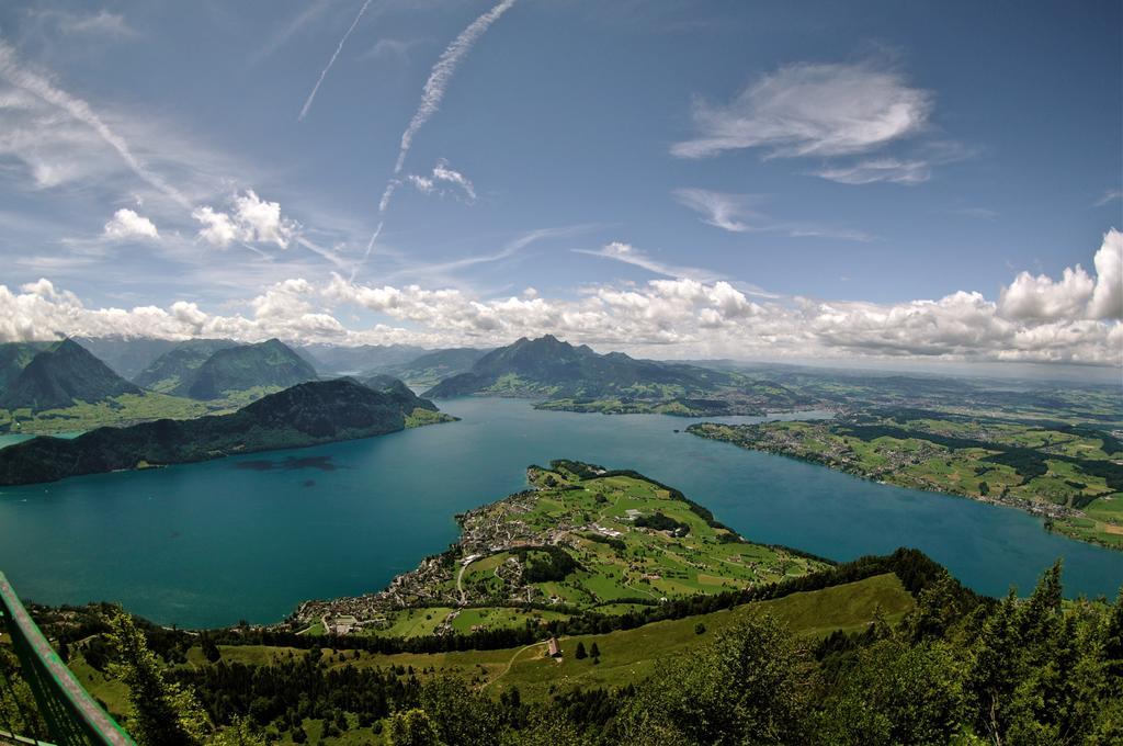 Landgasthof Schlussel Alpnach Hotell Exteriör bild